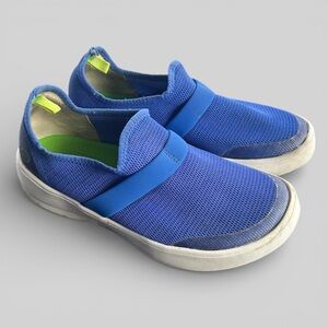 OOFOS OOmg Low Sneaker slip on blue mesh ladies size EU 37 walking comfort